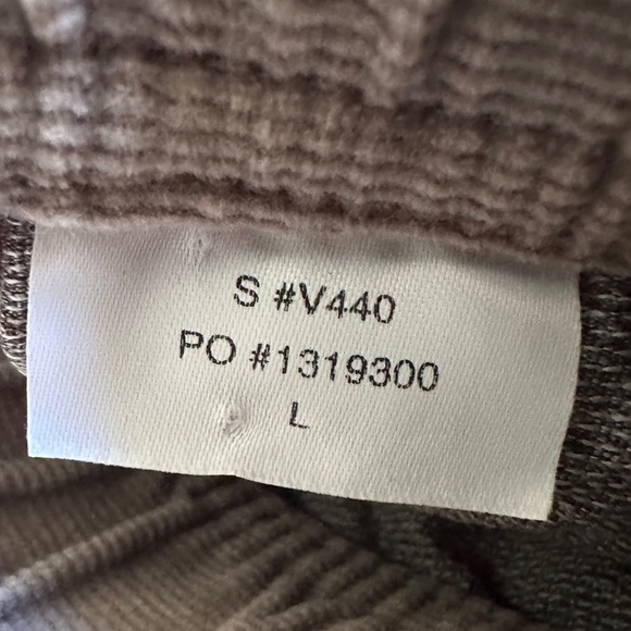 Vuori Men’s Optimist Corduroy Pants in Walnut Light Brown Size Large Style V440 - Picture 11 of 11